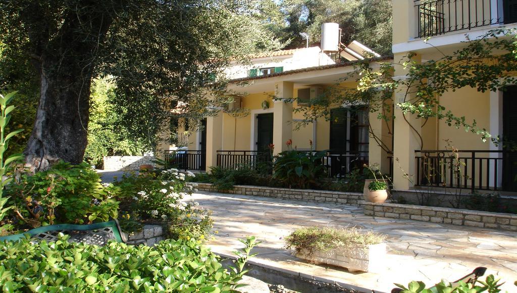 Villa Katerina Apartments Liapades Exterior foto